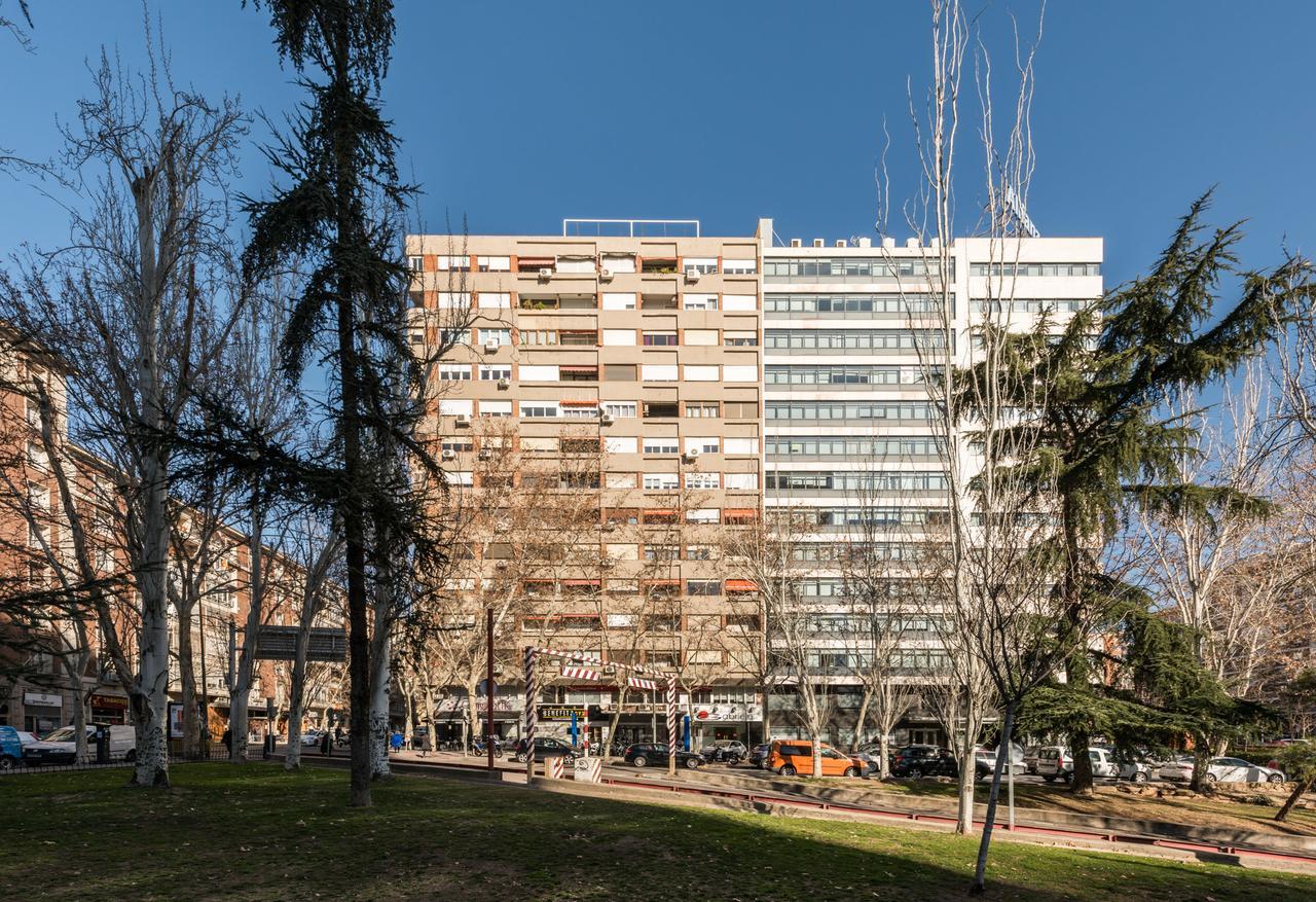 General Peron Picasso Madri Exterior foto