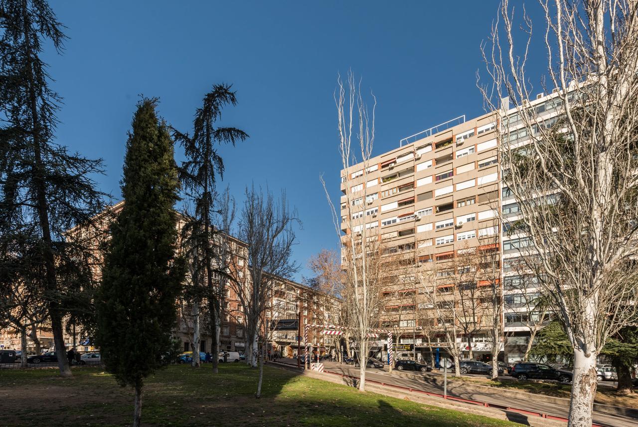 General Peron Picasso Madri Exterior foto